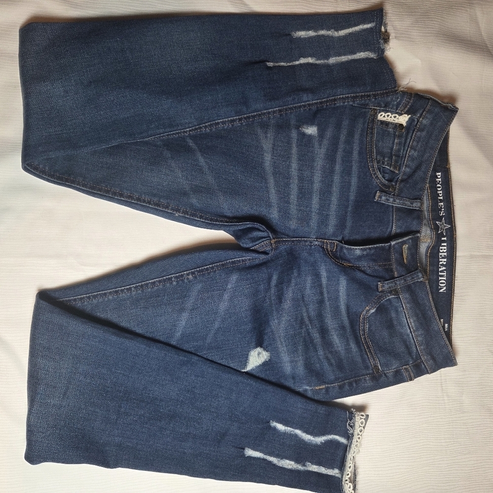PEOPLE LIBERATION JEANS,SZ 3. - Picture 2 of 8